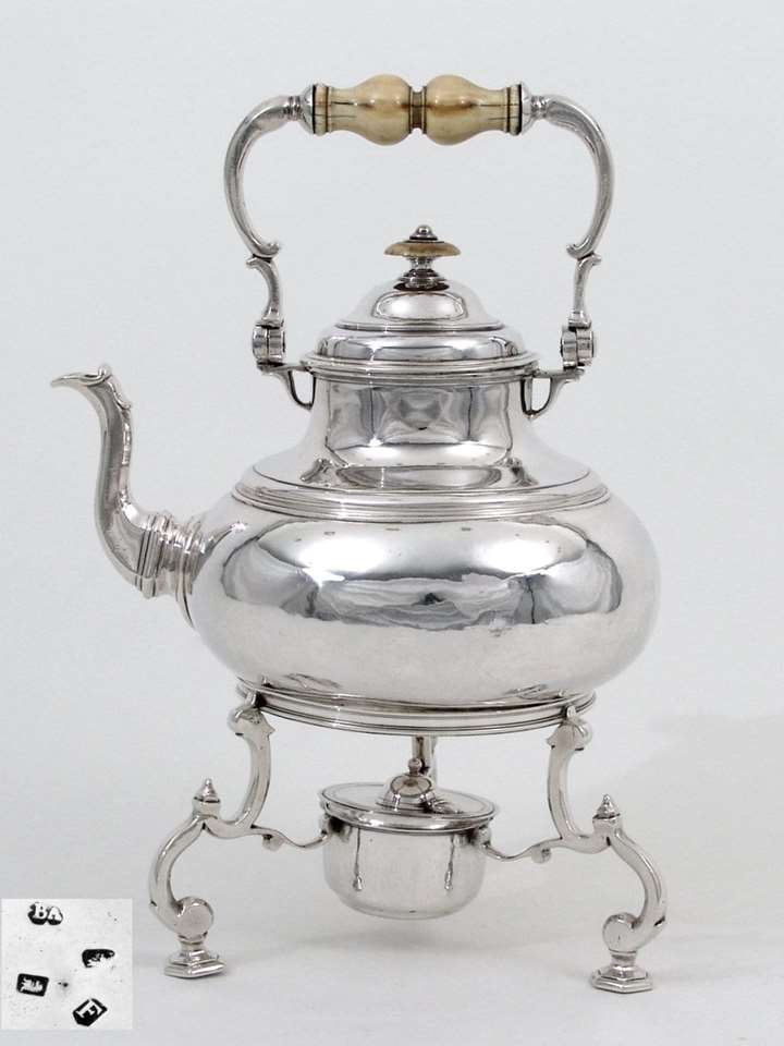 Fine George I Silver Teapot on Stand